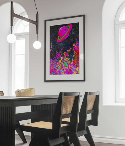 Affiche surréaliste planète rose - UNIVEA